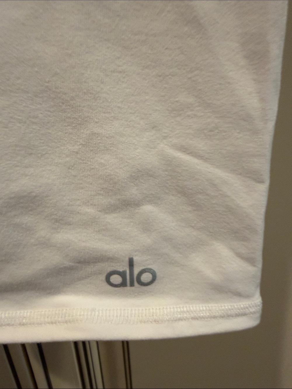 ALO Yoga High-Rise Cream Exercise Shorts - Picture 3 of 7